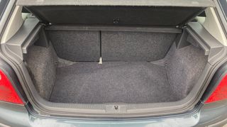 Volkswagen Polo 2005-thumb-16