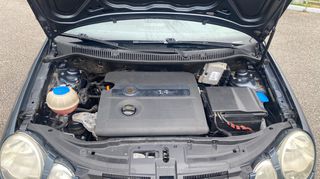 Volkswagen Polo 2005-thumb-17