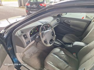 Nissan Maxima 2000 v6-thumb-5