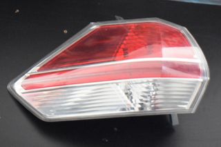 Πίσω Φανάρι Εξωτερικό (Αριστερό) Nissan X-Trail T32 (2014-2021)