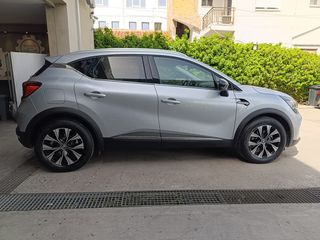 Renault Captur 2023 Plug-in Hybrid E-TECH 160hpDy 1.6 ( Σαν καινούργιο)-thumb-5