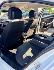 Volkswagen Passat 2022 ΕΛΛΗΝΙΚΗΣ  ΑΝΤΙΠΡΟΣΩΠΕΊΑΣ-thumb-17