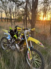 Suzuki RM 250 2004-thumb-1
