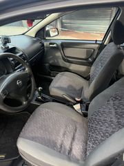 Opel Astra 2002-thumb-4