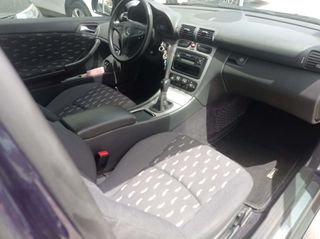Mercedes-Benz C 180 2006 KOMPRESSOR SPORT COUPE!!!-thumb-16
