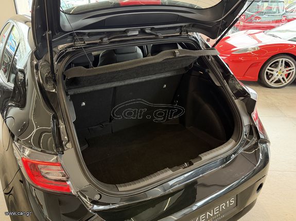 Toyota Corolla 2022 HSD Feel 1.8 HYBRID
