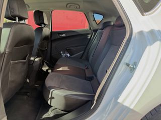 Opel Astra 2013 J TURBO-thumb-6