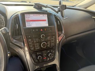 Opel Astra 2013 J TURBO-thumb-13