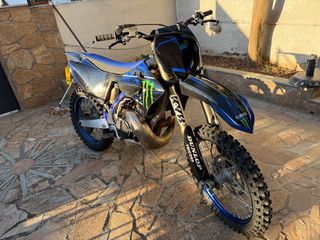 Yamaha YZ 250 LC 2022 Monster edition-thumb-21