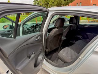 Opel Astra 2021 1.5 D Edition-thumb-16