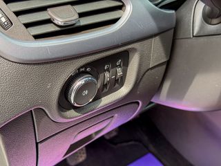 Opel Astra 2021 1.5 D Edition-thumb-22