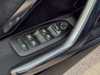 Peugeot 2008 2018 1.2 PURETECH ALLURE-thumb-24