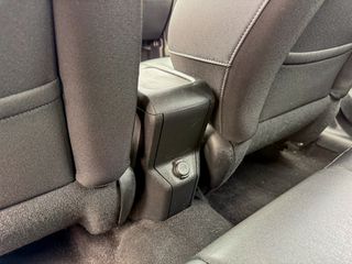 Peugeot 2008 2018 1.2 PURETECH ALLURE-thumb-40