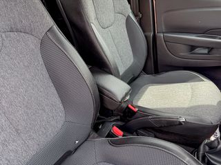 Renault Captur 2019 1.5 DCI DYNAMIC-thumb-30