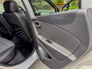 Renault Captur 2019 1.5 DCI DYNAMIC-thumb-36