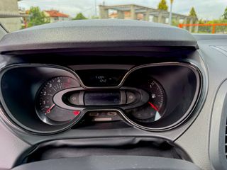 Renault Captur 2019 1.5 DCI DYNAMIC-thumb-17