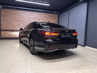 Lexus LS 500 2018 F SPORT-thumb-5