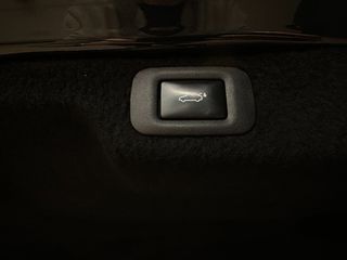 Lexus LS 500 2018 F SPORT-thumb-43