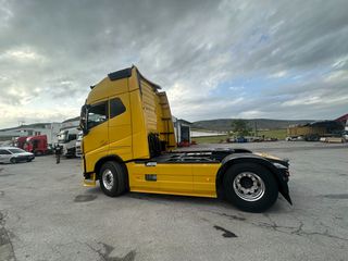 Volvo 2015 D13K500-thumb-1