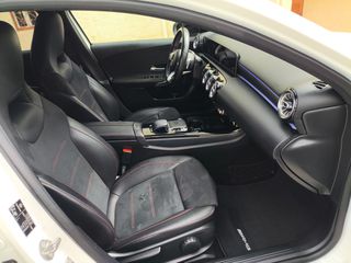 Mercedes-Benz A 180 2018 d AMG 7G-DCT-thumb-72
