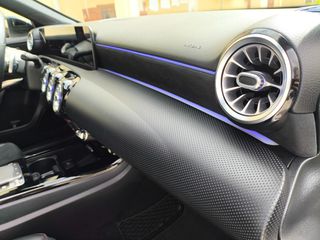 Mercedes-Benz A 180 2018 d AMG 7G-DCT-thumb-73