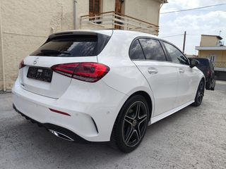 Mercedes-Benz A 180 2018 d AMG 7G-DCT-thumb-14