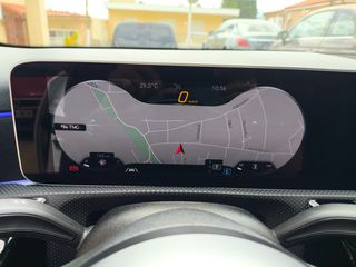 Mercedes-Benz A 180 2018 d AMG 7G-DCT-thumb-48