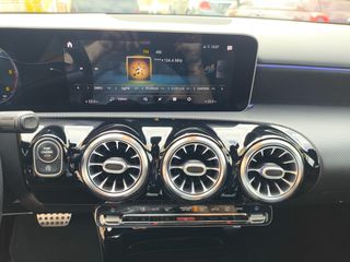 Mercedes-Benz A 180 2018 d AMG 7G-DCT-thumb-52