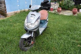 Peugeot Vivacity 50 2004