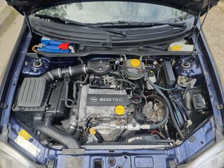 Opel Corsa 1999 1.0 12V ECOTEC-thumb-8