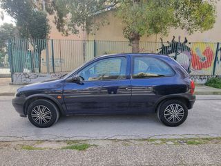 Opel Corsa 1999 1.0 12V ECOTEC-thumb-3