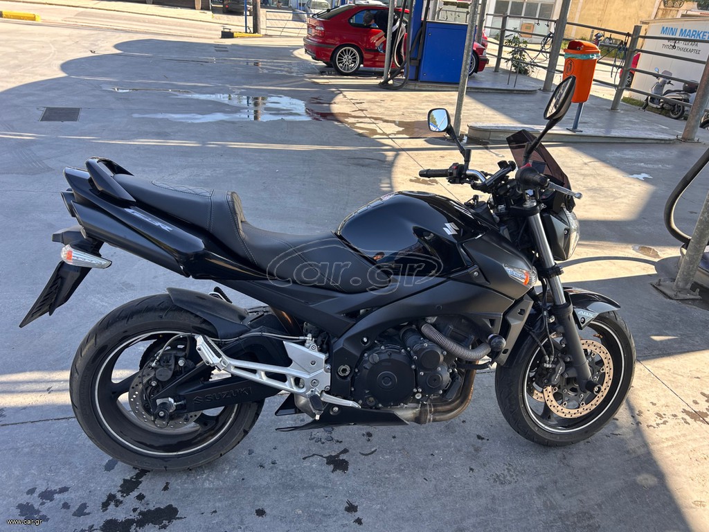 Suzuki GSR 600 2008