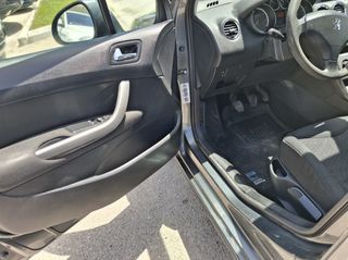 Peugeot 308 2010 1.4 16V 95PS-thumb-7
