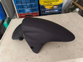 Φτερό εμπρός γνήσιο Kymco agility 125/150/200 2010