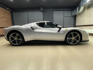 Ferrari 296 GTB 2024 ΕΤΟΙΜΟΠΑΡΑΔΟΤΟ ΚΑΙΝΟΥΡΙΟ-thumb-2
