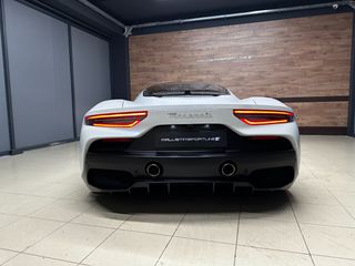Maserati MC20 2021-thumb-6