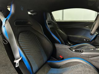 Maserati MC20 2021-thumb-45
