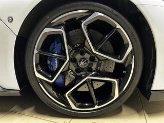 Maserati MC20 2021-thumb-10