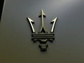 Maserati MC20 2021-thumb-12
