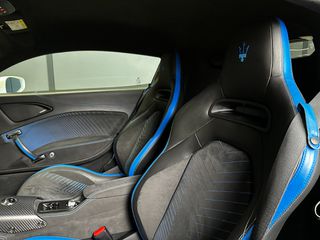 Maserati MC20 2021-thumb-20