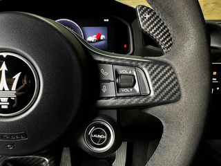 Maserati MC20 2021-thumb-23