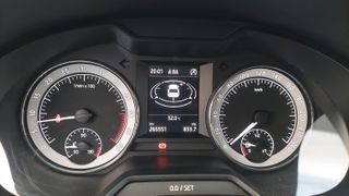 Skoda Octavia 2015 Station 1.6 TDI Special Edition 110hp-thumb-12
