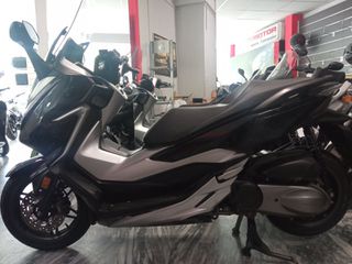 Honda Forza 300 2020