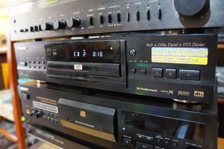 Pioneer DV-636D DVD player (2000)