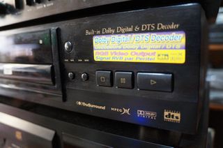 Pioneer DV-636D DVD player (2000)-thumb-7