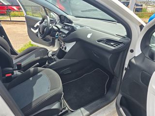 Peugeot 208 2019 1.2 PURETECH 82 ACTIVE-thumb-3