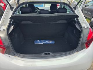 Peugeot 208 2019 1.2 PURETECH 82 ACTIVE-thumb-4