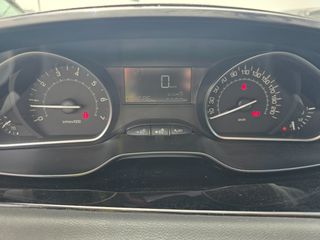 Peugeot 208 2019 1.2 PURETECH 82 ACTIVE-thumb-7