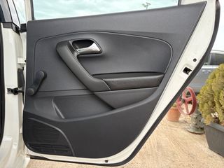 Volkswagen Polo 2011 1.4 COMFORTLINE*ΕΛΛΗΝΙΚΟ*1 ΧΕΡΙ*BOOK SERVICE*48000KM*-thumb-32