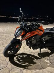 KTM 790 Duke 2024